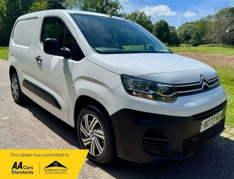 Citroen Berlingo 1.5 Bluehdi 1000 Enterprise White #4