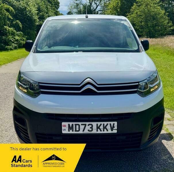 Citroen Berlingo 1.5 Bluehdi 1000 Enterprise White #3