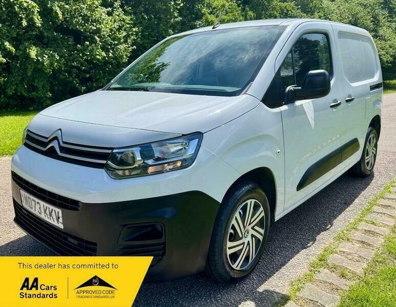 Citroen Berlingo Diesel White #10