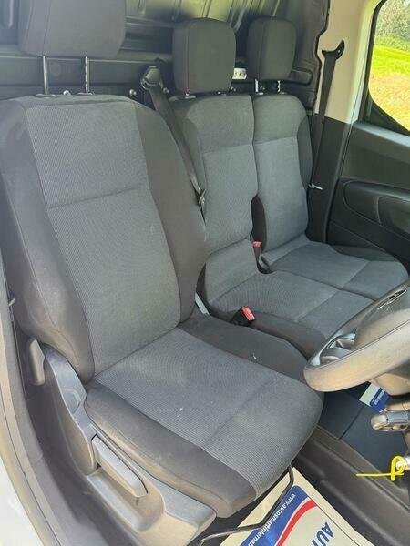 Citroen Berlingo Diesel White #14