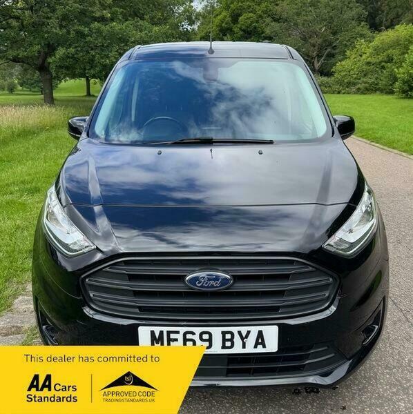 Ford Transit Connect 1.5 200 Ecoblue Limited Black #4