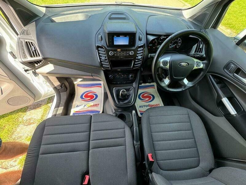 Ford Transit Connect 1.5 250 Ecoblue Limited White #2