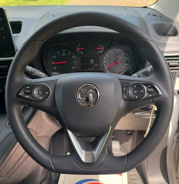 Vauxhall Combo 1.5 Turbo D Se Mpv 6Spd Euro 6 Black #20