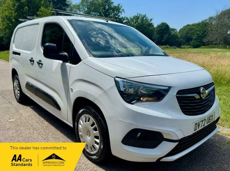 Vauxhall Combo 1.5 Turbo D 2300 White #5