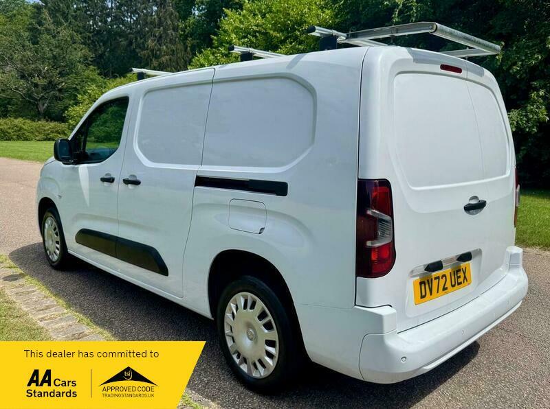 Vauxhall Combo 1.5 Turbo D Se Mpv 6Spd Euro 6 Black #9