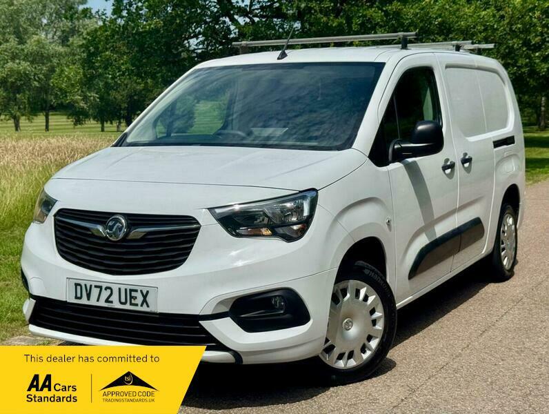 Vauxhall Combo 1.5 Turbo D 2300 White #4