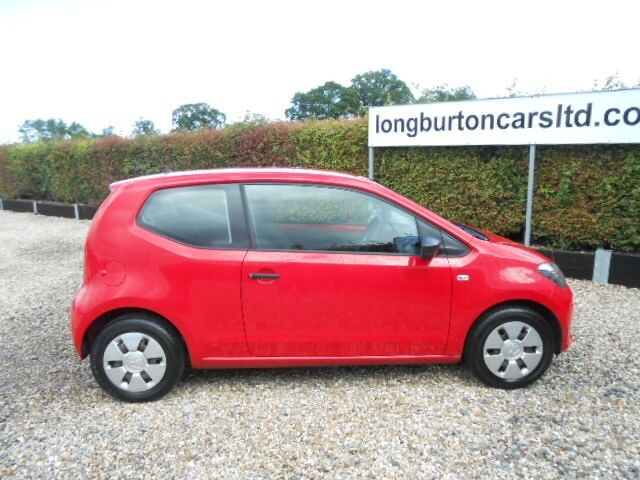 Volkswagen Up Hatchback 1.0 Take Up 2012 Red #3