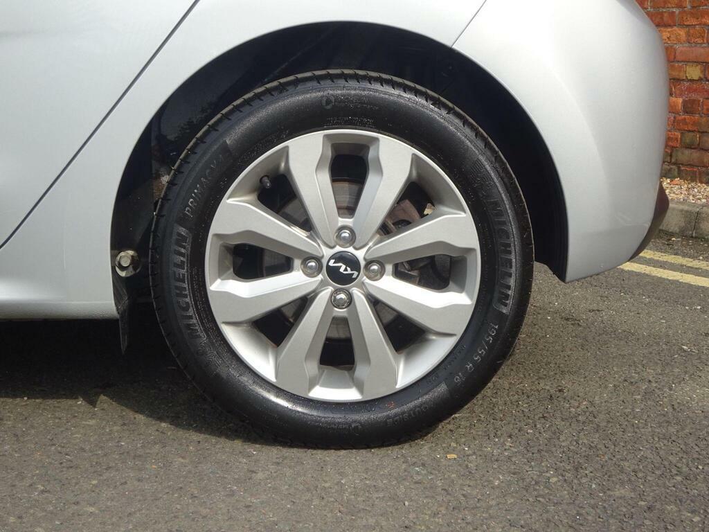 Kia RIO 1.0 T Gdi 2 Dct Grey #8