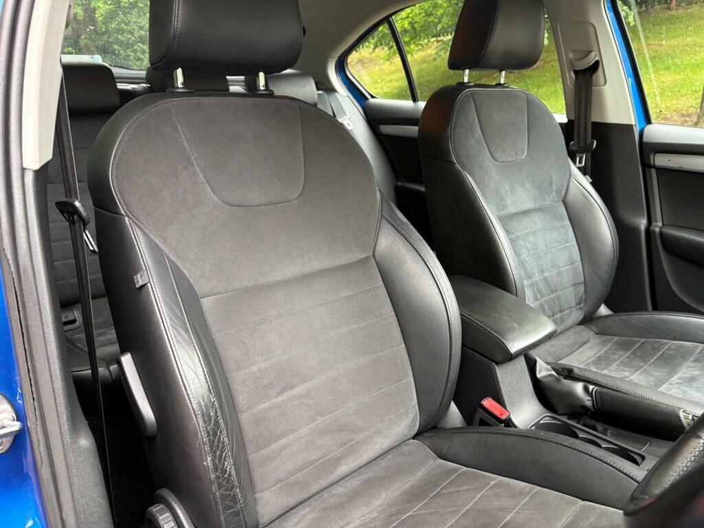 Skoda Octavia 2.0 Tdi Elegance Dsg Euro 5 S S Blue #2