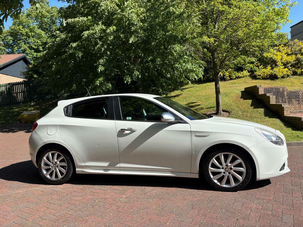 Alfa Romeo Giulietta Tb Lusso Red #9