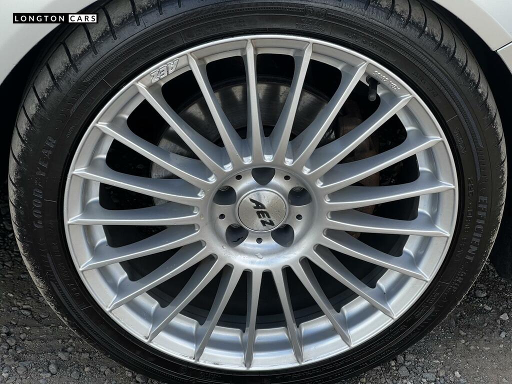Volkswagen Golf Hatchback Silver #24