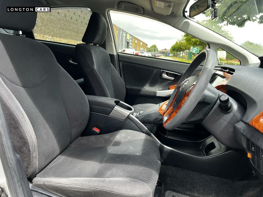 Toyota Prius Prius Icon Cvt Black #20