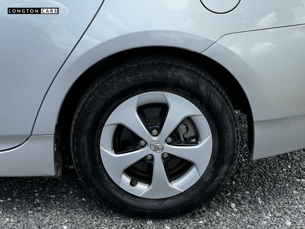 Toyota Prius Prius Icon Cvt Black #12