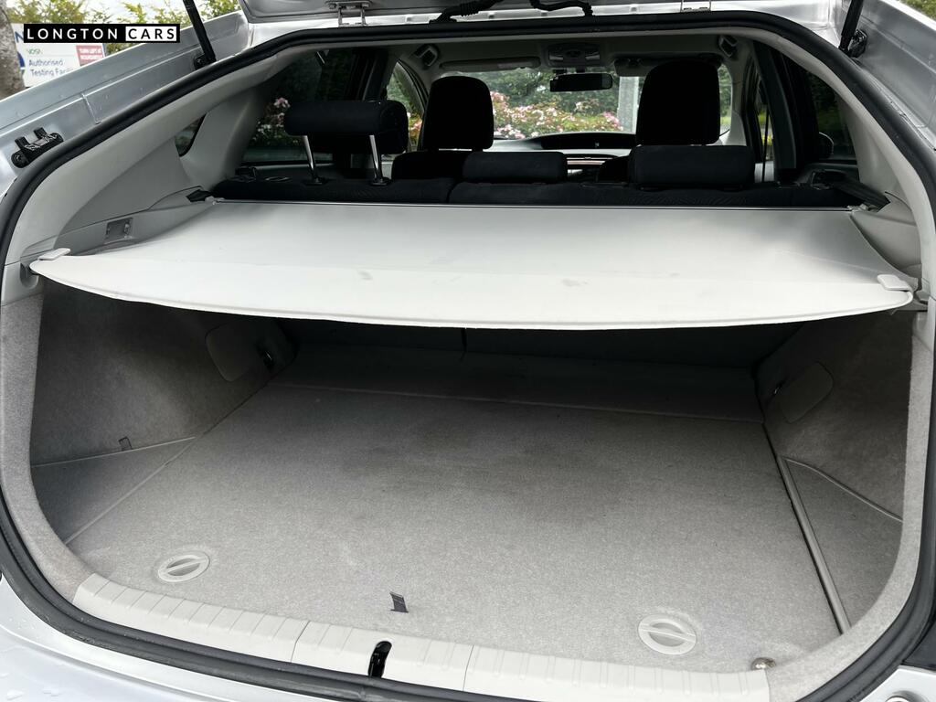 Toyota Prius Prius Icon Cvt Black #21