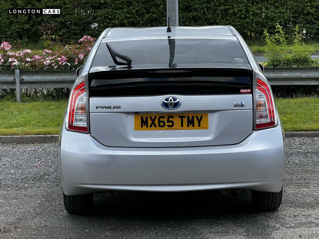 Toyota Prius Prius Icon Cvt Black #7