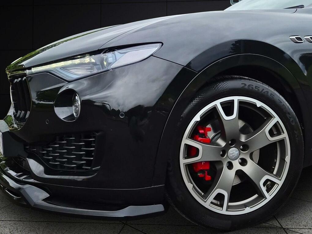 Maserati Levante D V6  #33