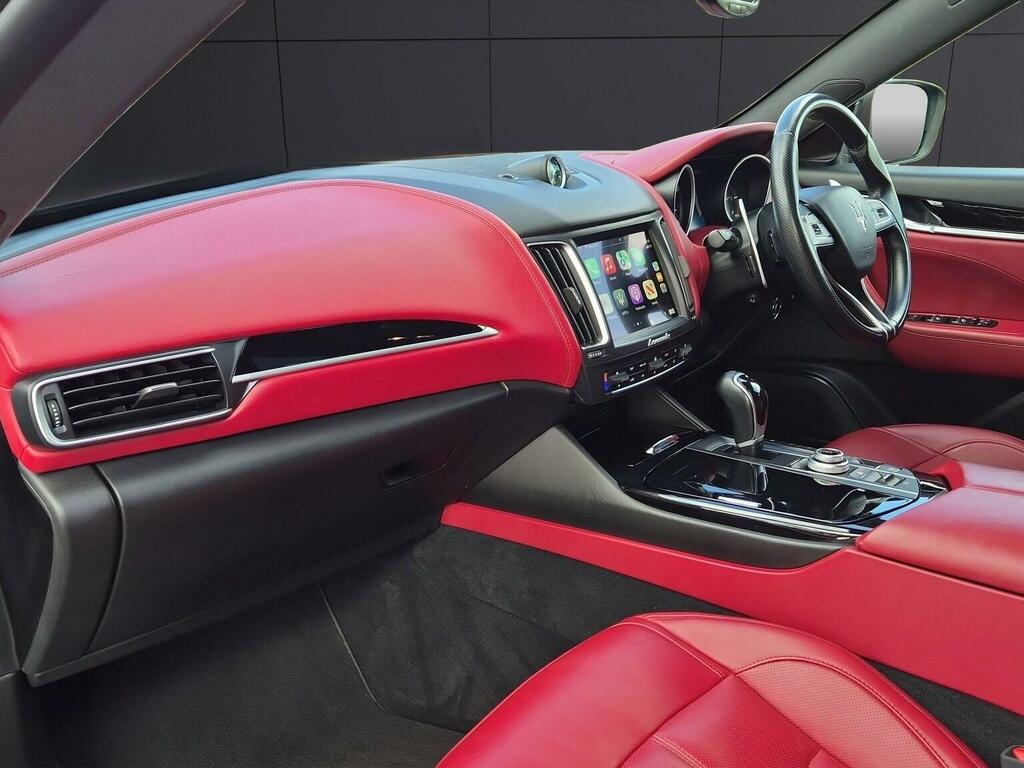 Maserati Levante D V6  #49