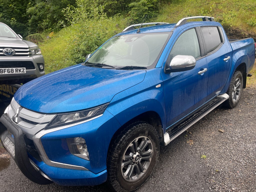 Mitsubishi L200 Di-d Trojan Dcb SV70VML Blue #4