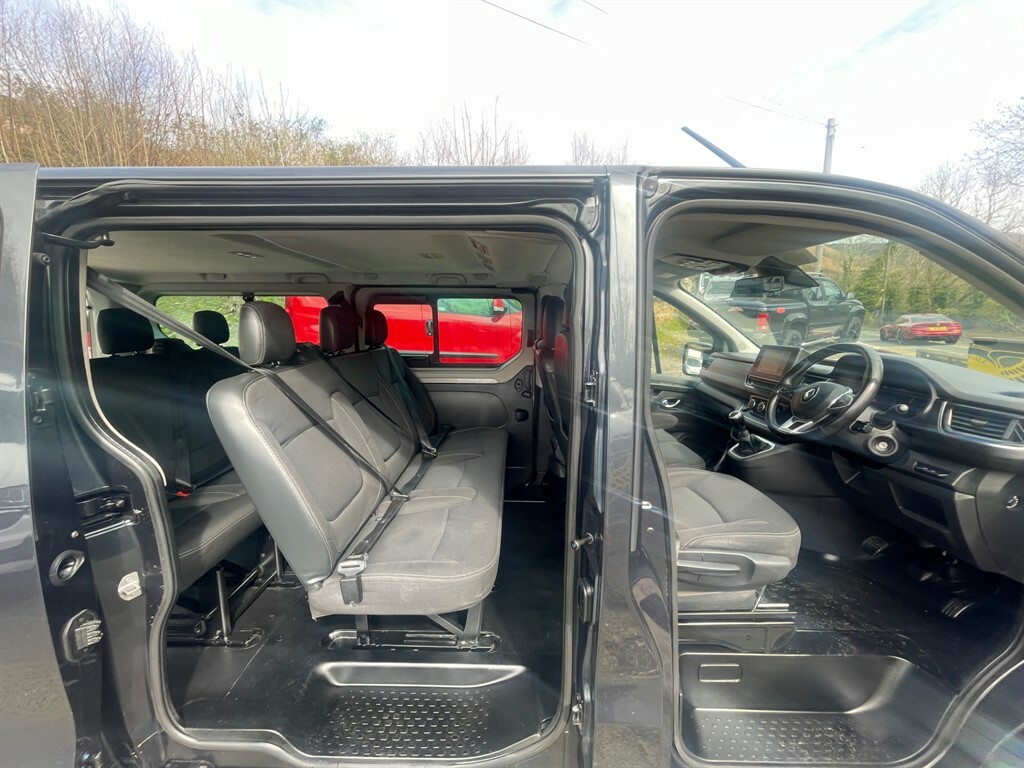 Renault Trafic Trafic 30 Mwb Black #7