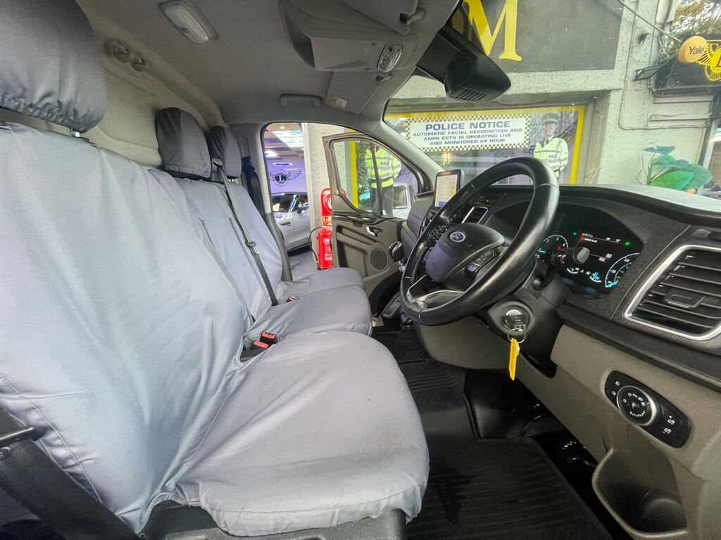Ford Transit Custom 2.0 Ecoblue 130Ps H3 Leader Van Silver #17
