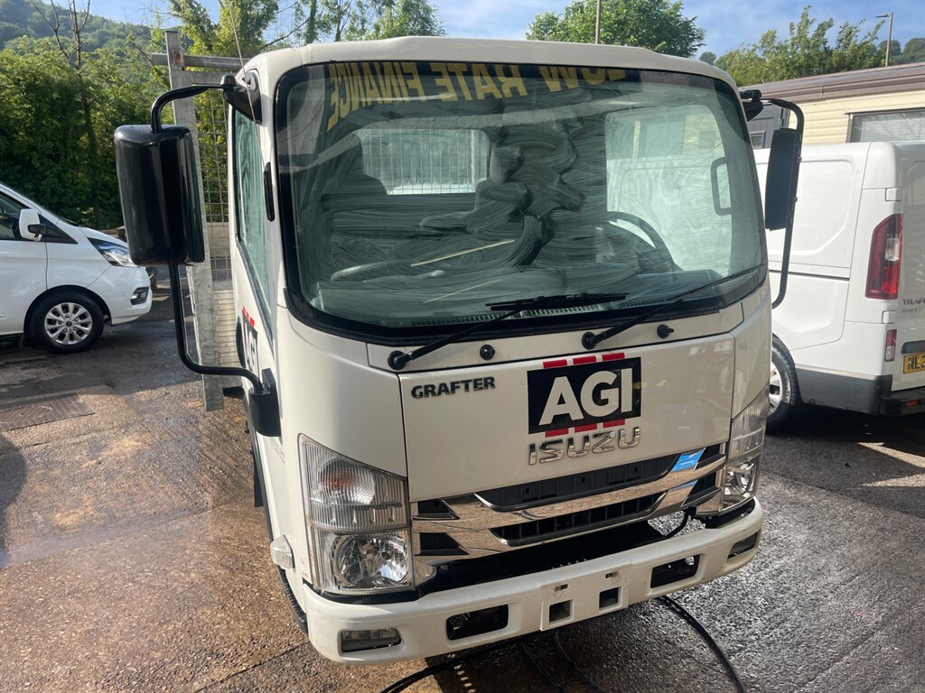 Isuzu  N35.150t Tipper New Body White #8