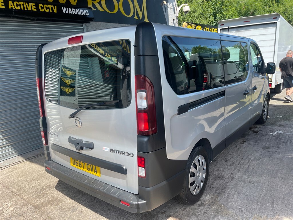 Vauxhall Vivaro L2h1 2900 Combi Cdti Biturbo Ss Silver #2