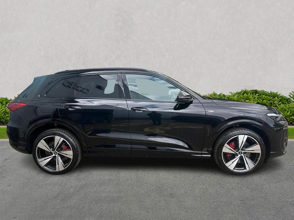 Audi Q5 2.0 Tdi Quattro Edition 1 S Tronic NK75XMR Black #3