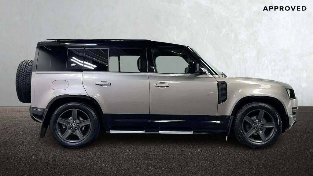 Land Rover Defender 110 3.0 D250 Se 110 XRZ4532 Brown #5