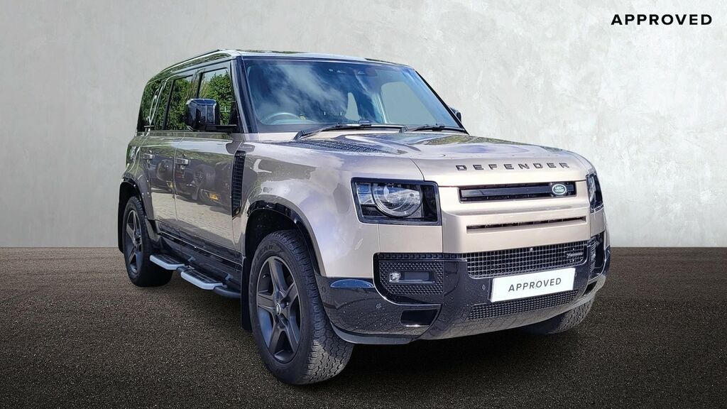 Land Rover Defender 110 3.0 D250 Se 110 Brown