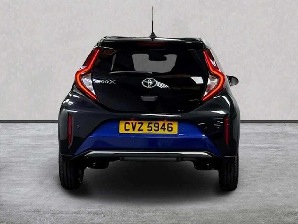 Toyota Aygo X 1.0 Vvt-i Exclusive Hatchback X-shift E CVZ5946 Blue #4