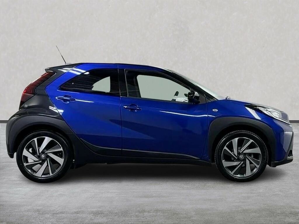 Toyota Aygo X 1.0 Vvt-i Exclusive Hatchback X-shift E CVZ5946 Blue #3