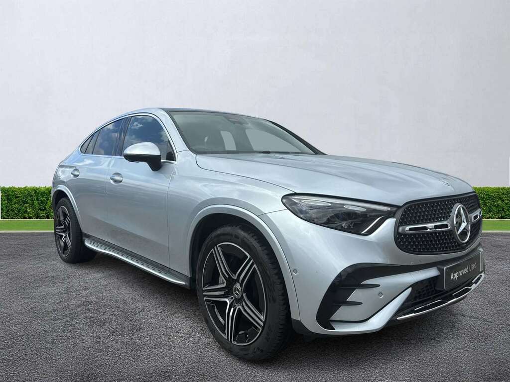 Mercedes-Benz GLC Class Glc 300 4Matic Amg Line Premium 9G-tronic Silver