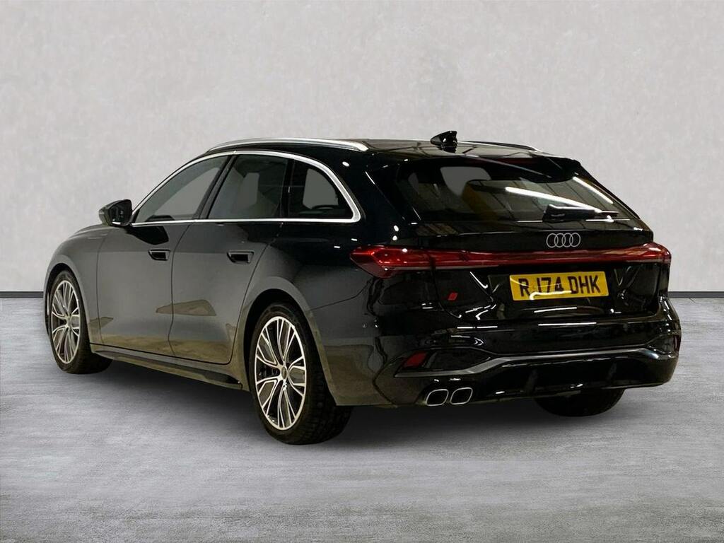 Audi A5 2.0 Tdi 204 Launch Edition S Tronic Black #2
