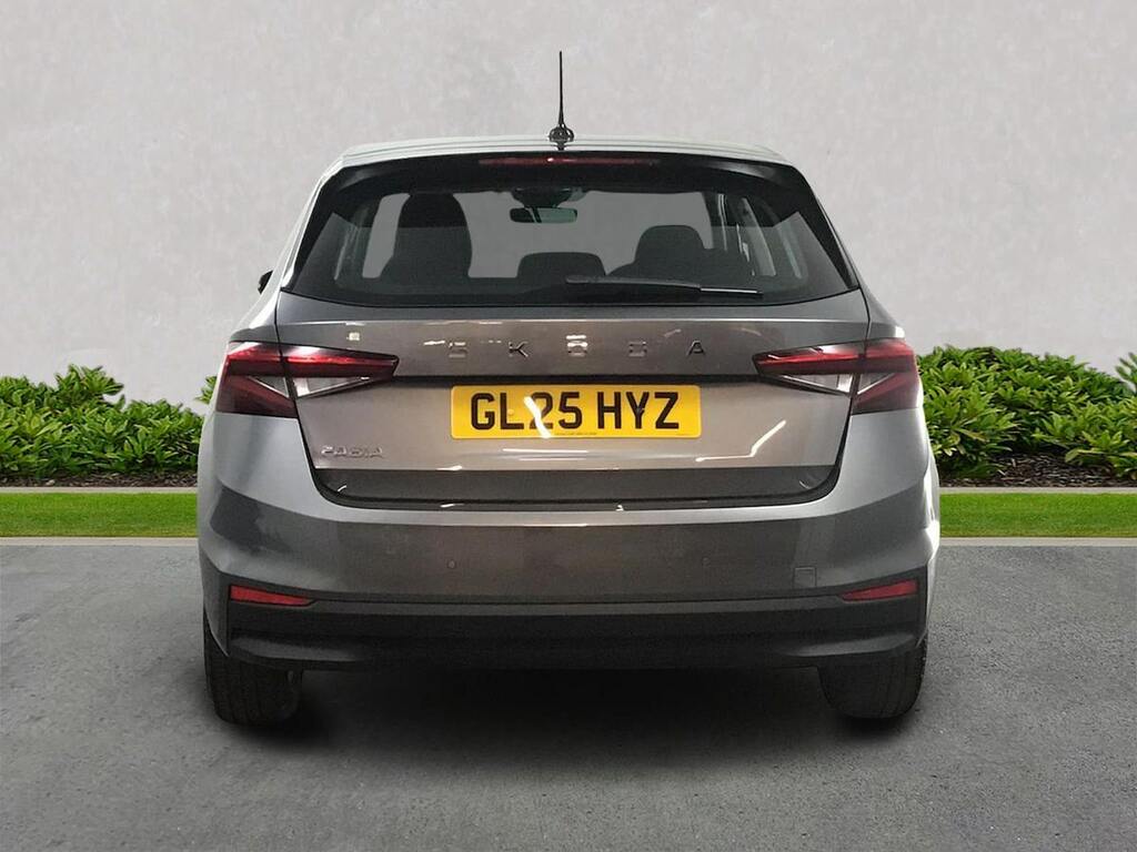 Skoda Fabia 1.0 Tsi Se Edition Hatchback Eur GL25HYZ Grey #4