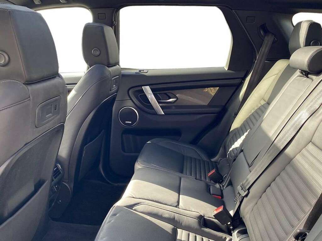 Land Rover Discovery Sport 2.0 D200 Metropolitan 5 Seat EJ75OGA Grey #4