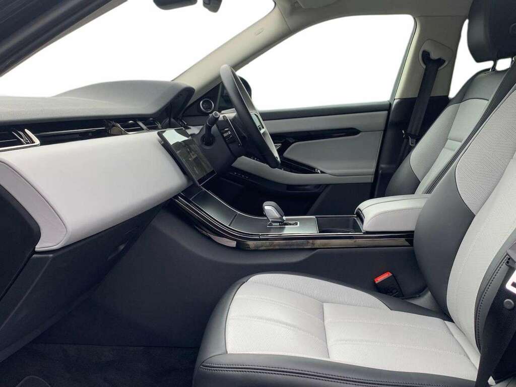 Land Rover Range Rover Evoque 2.0 D200 Dynamic Hse LD25OAO Black #3