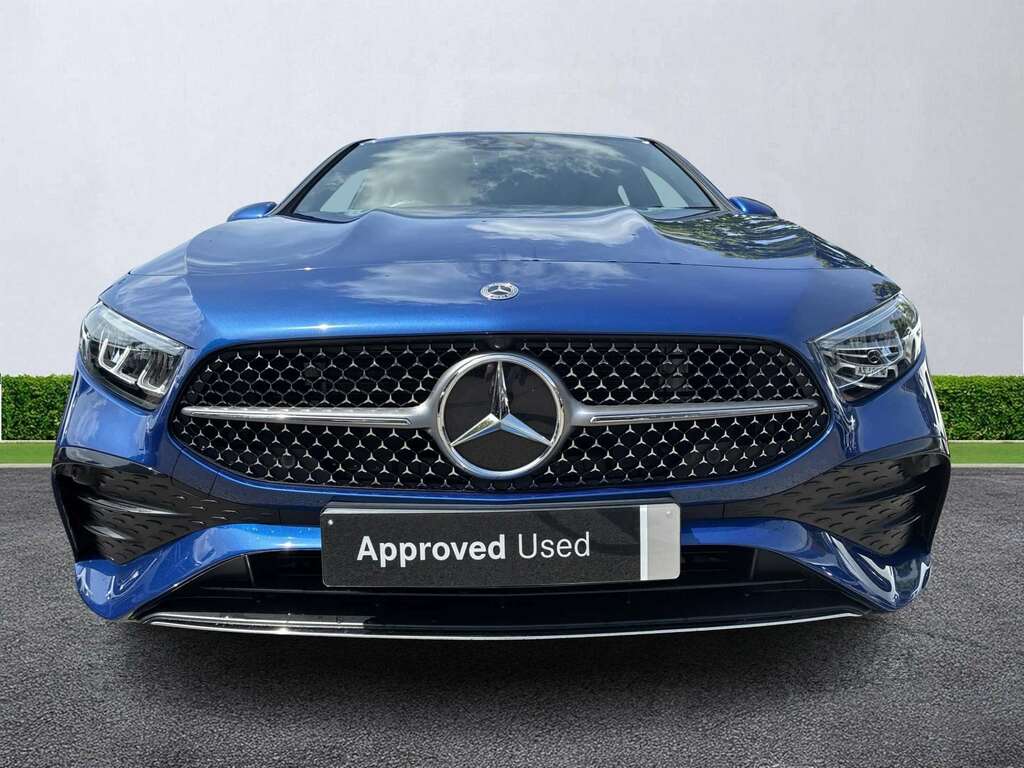 Mercedes-Benz A Class A180 Amg Line Executive DT73ZPX Blue #5
