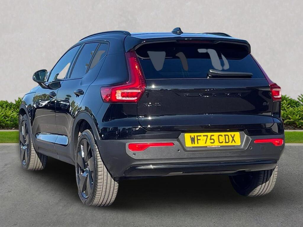 Volvo XC40 2.0 B4 Mhev Plus Black Edition Suv Hybr WF75CDX Black #2