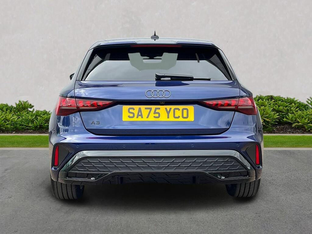 Audi A3 2.0 Tdi 150 Black Edition S Tronic Tech Pack SA75YCO Blue #4