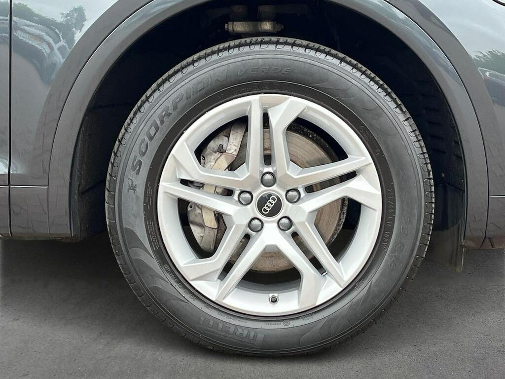 Audi Q5 2.0 Tdi 40 Sport Sportback S Tronic Qua SB22ZFD Grey #6