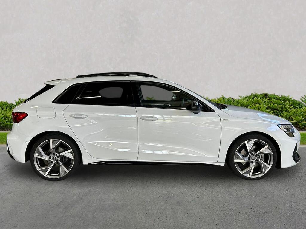Audi A3 2.0 Tdi 150 Black Edition S Tronic NV75DXA White #3