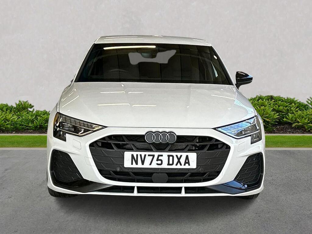 Audi A3 2.0 Tdi 150 Black Edition S Tronic NV75DXA White #5