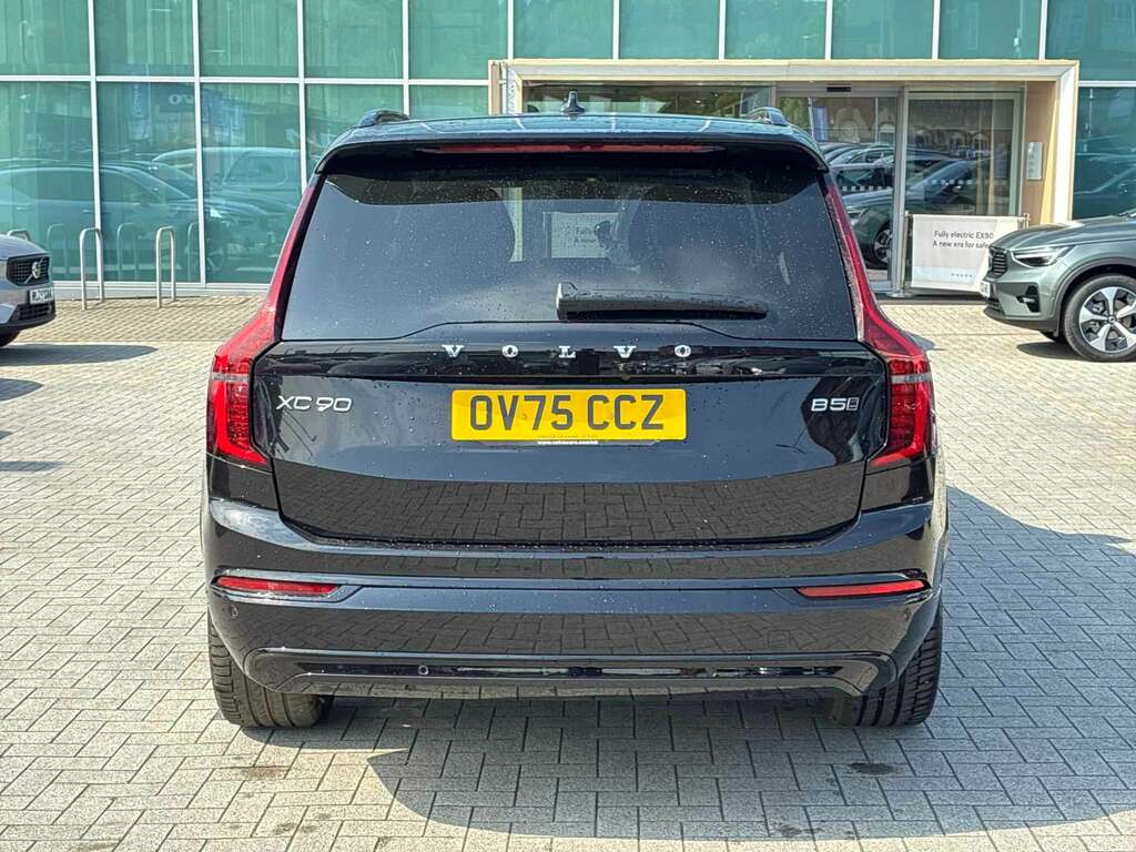 Volvo XC90 2.0 B5p Ultra Dark Awd Geartronic OV75CCZ Black #3