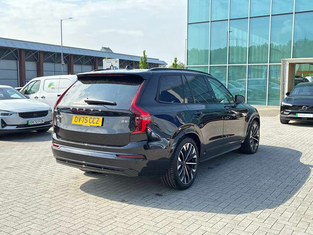 Volvo XC90 2.0 B5p Ultra Dark Awd Geartronic OV75CCZ Black #4
