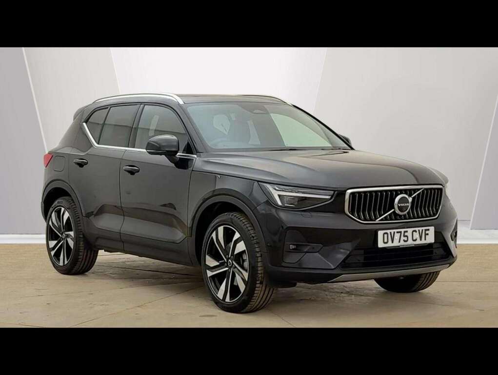 Volvo XC40 2.0 B4p Ultra Dark OV75CVF Black #4