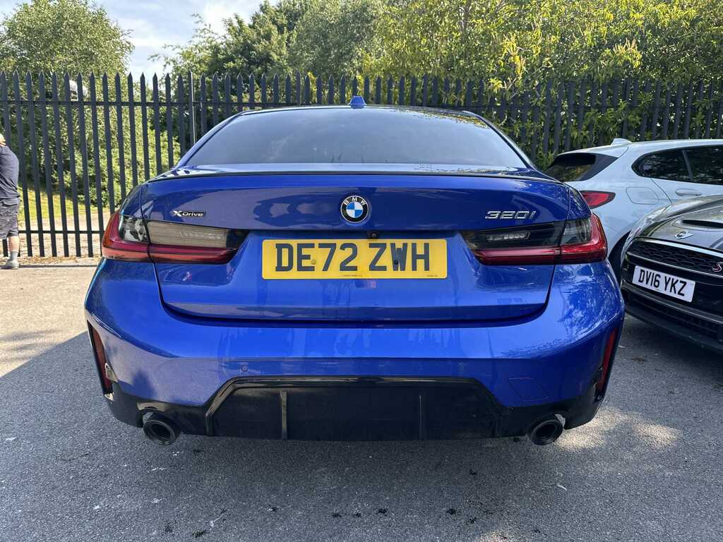 BMW 3 Series 320I Xdrive M Sport Step DE72ZWH Blue #4