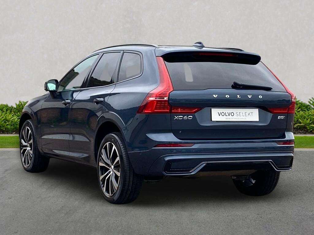 Volvo XC60 2.0 B5p Ultra Dark Awd Geartronic RV25VBN Blue #2