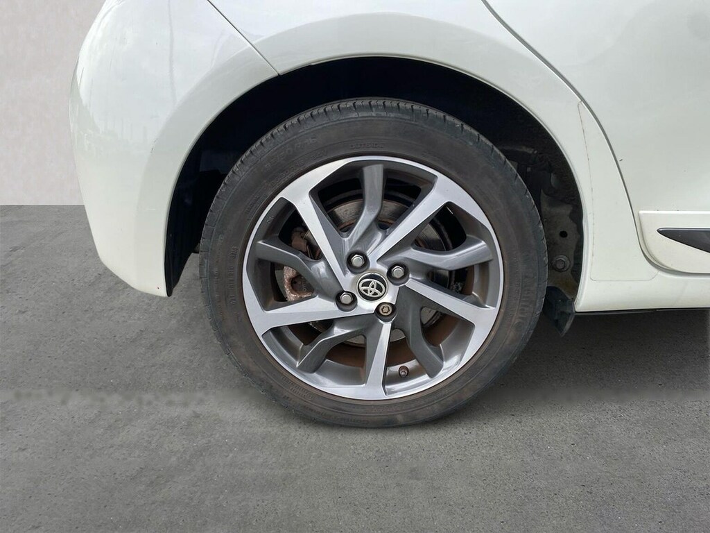 Toyota Yaris 1.5 Vvt-h Y20 Hatchback Hybrid E-cvt Eu GF68XUL White #6