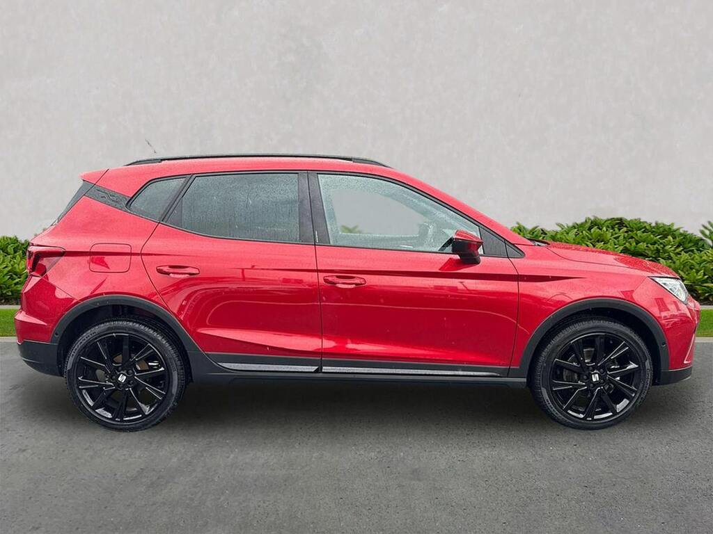 Seat Arona Arona 1.0 Tsi 115 Fr Black Edition Dsg Hatchba Red #3
