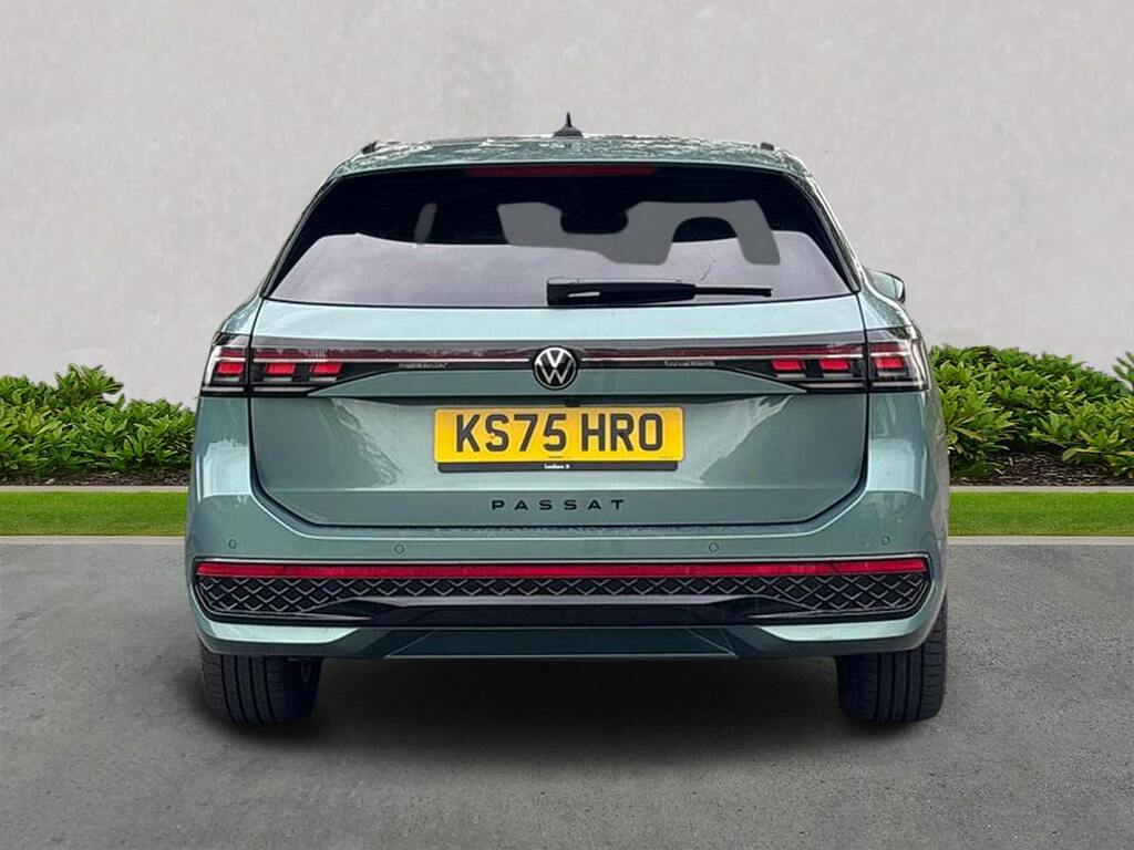 Volkswagen Passat 1.5 Tsi Ehybrid 272 R-line Dsg Green #4